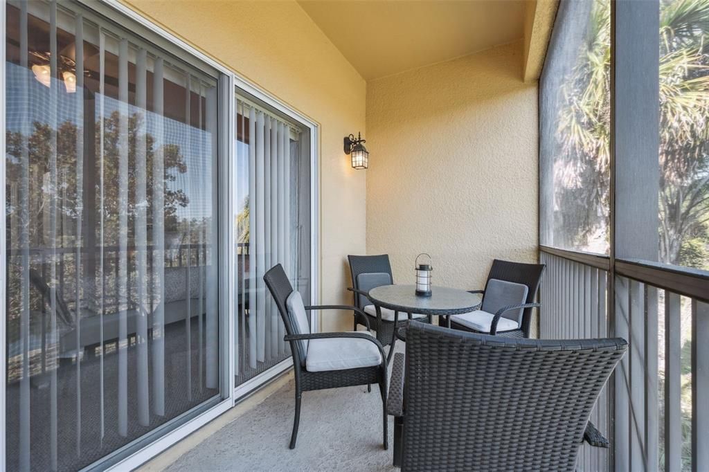 For Sale: $319,000 (3 beds, 2 baths, 1427 Square Feet)