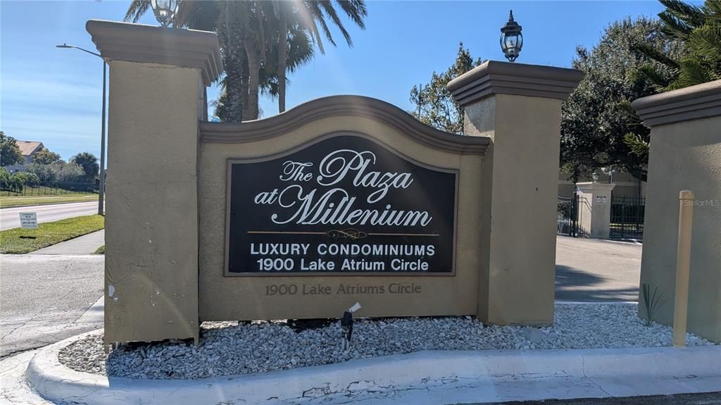 For Sale: $130,000 (2 beds, 2 baths, 864 Square Feet)