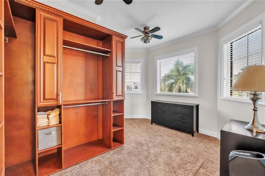 En Renta: $22,000 (5 camas, 4 baños, 3654 Pies cuadrados)