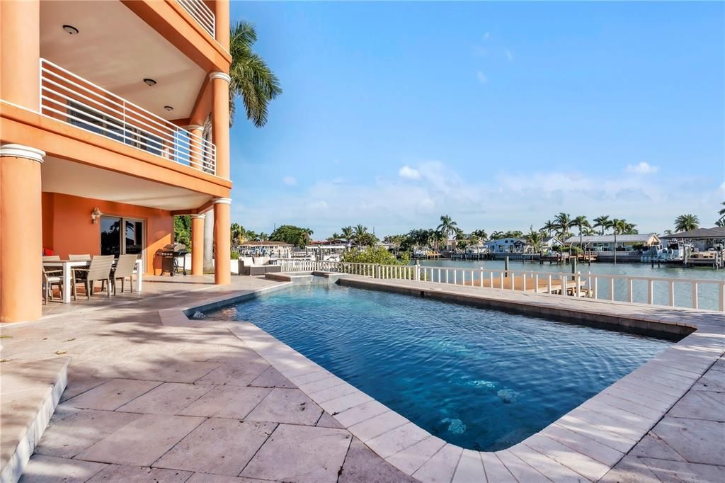 En Renta: $22,000 (5 camas, 4 baños, 3654 Pies cuadrados)