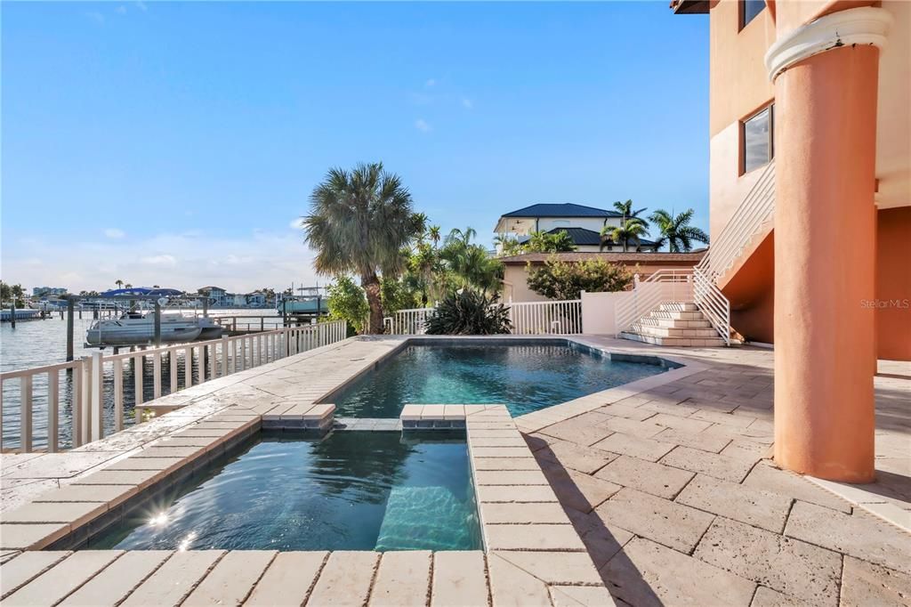 En Renta: $22,000 (5 camas, 4 baños, 3654 Pies cuadrados)