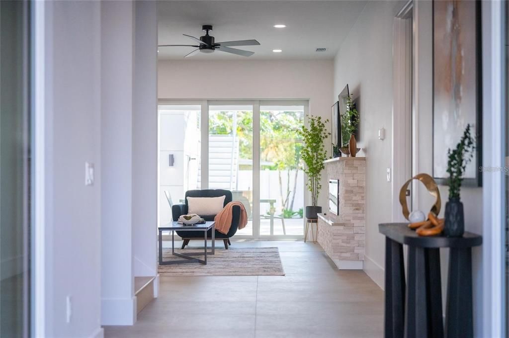 На продажу: $1,775,000 (6 спален, 4 ванн, 2743 Квадратных фут)