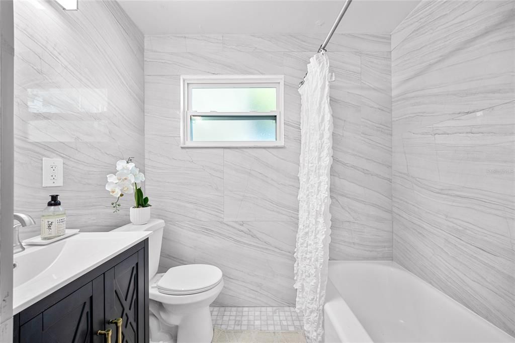 En Venta: $349,900 (3 camas, 1 baños, 1004 Pies cuadrados)