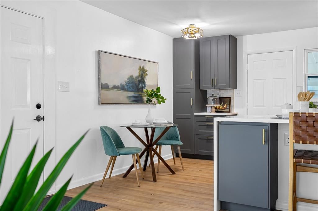 En Venta: $349,900 (3 camas, 1 baños, 1004 Pies cuadrados)