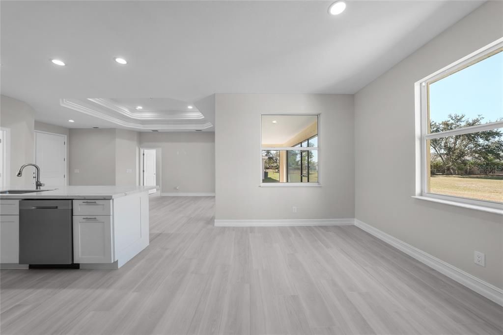 For Sale: $399,000 (3 beds, 2 baths, 1863 Square Feet)