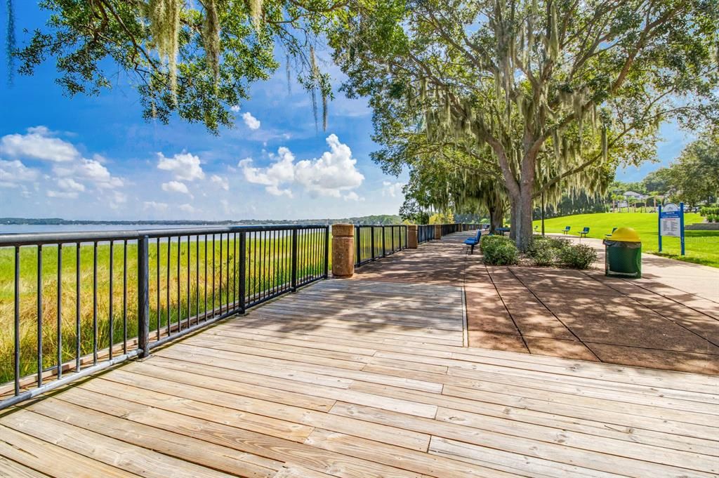 For Sale: $350,000 (4 beds, 2 baths, 1707 Square Feet)