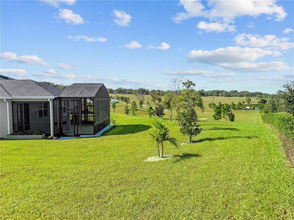 For Sale: $350,000 (4 beds, 2 baths, 1707 Square Feet)