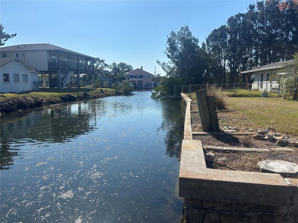 待售: $235,000 (0.17 acres)