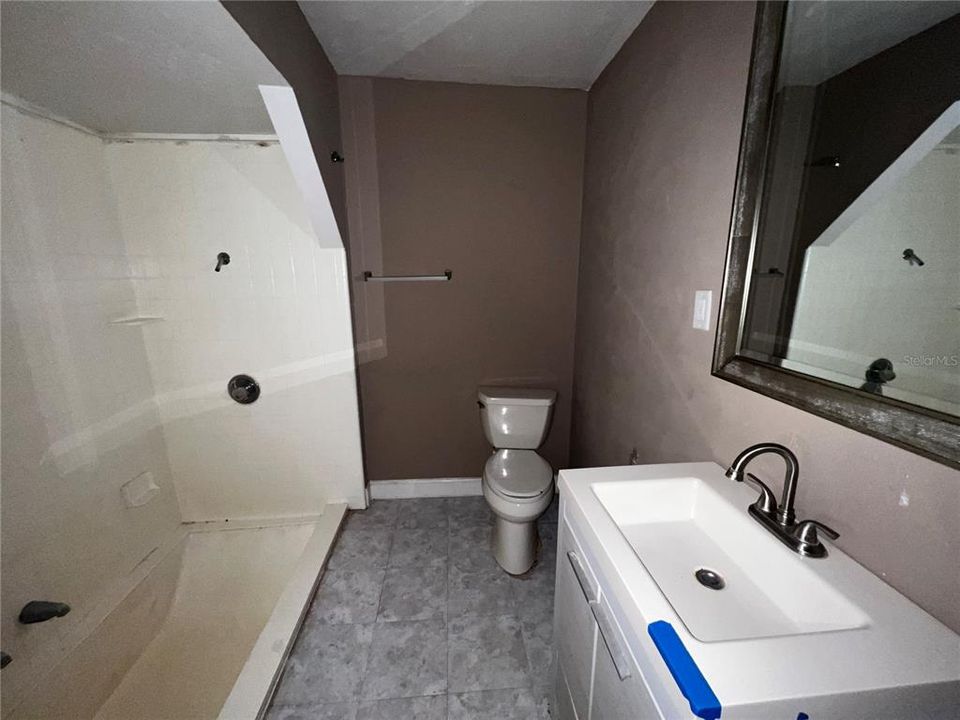 En Venta: $149,850 (3 camas, 3 baños, 1198 Pies cuadrados)