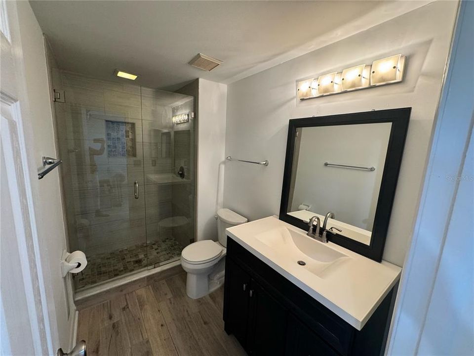 For Rent: $3,000 (3 beds, 2 baths, 1834 Square Feet)