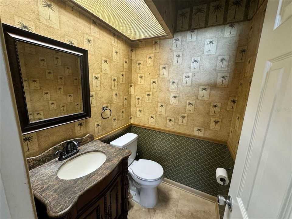 For Rent: $3,000 (3 beds, 2 baths, 1834 Square Feet)