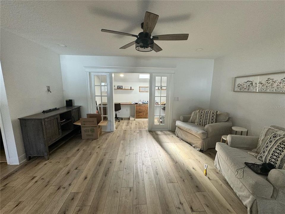 For Rent: $3,000 (3 beds, 2 baths, 1834 Square Feet)