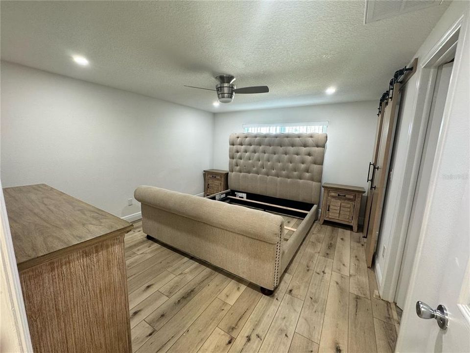 For Rent: $3,000 (3 beds, 2 baths, 1834 Square Feet)