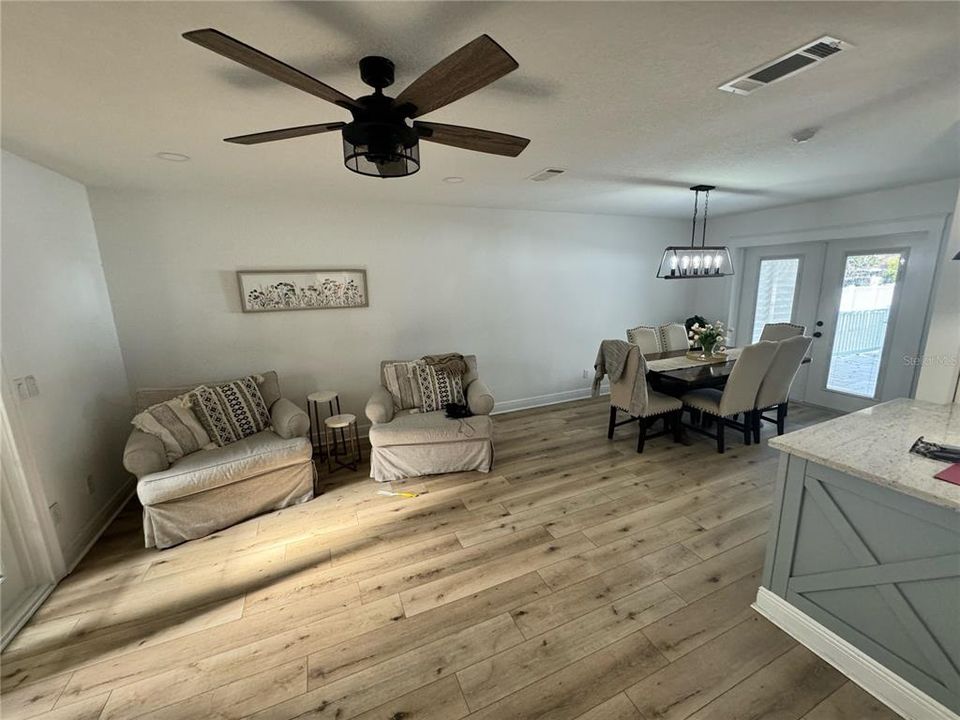 For Rent: $3,000 (3 beds, 2 baths, 1834 Square Feet)