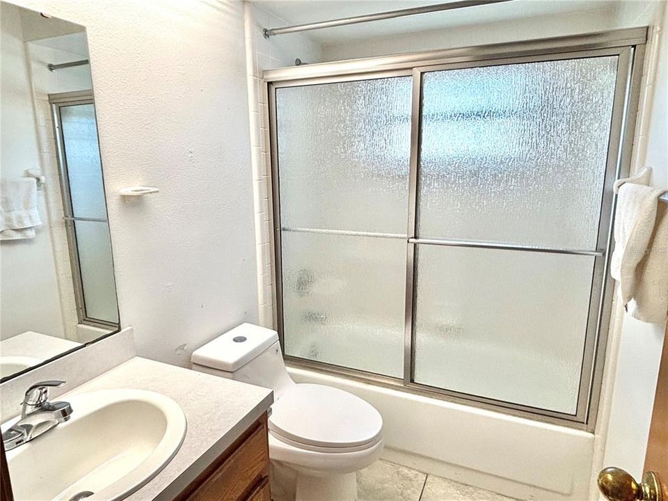 For Sale: $330,000 (3 beds, 3 baths, 1508 Square Feet)