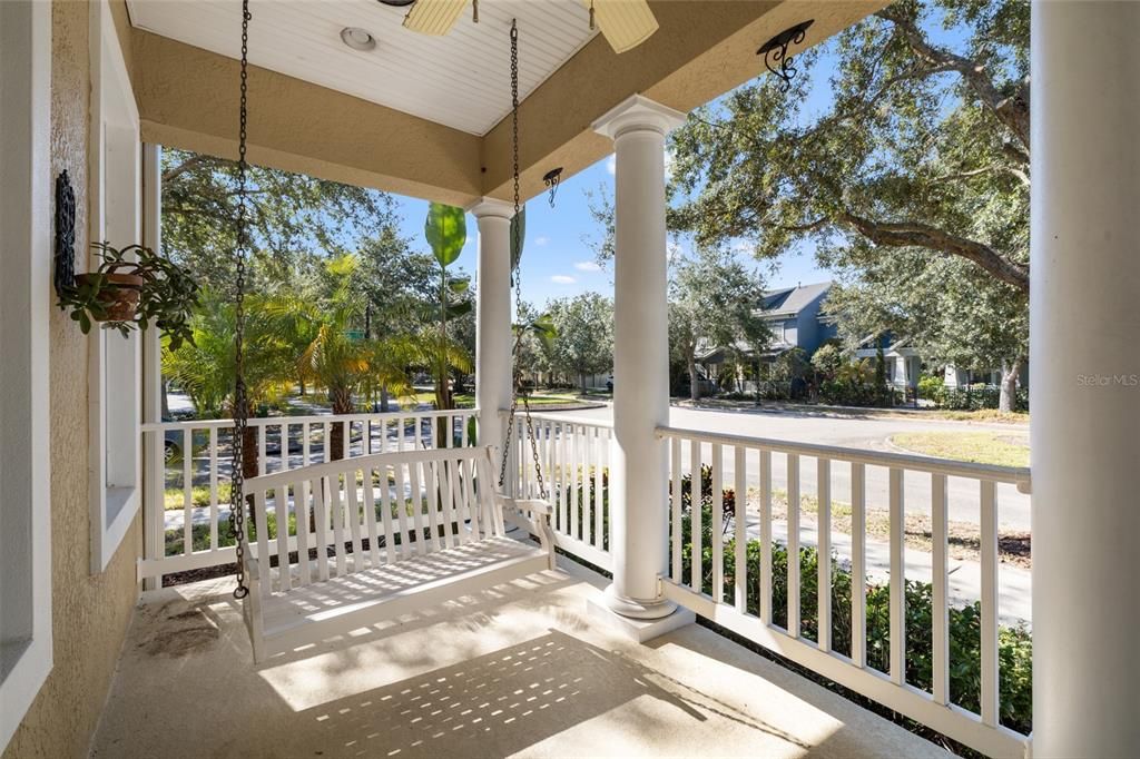 For Sale: $600,000 (4 beds, 3 baths, 2952 Square Feet)