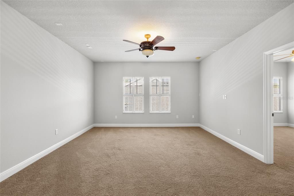 For Sale: $600,000 (4 beds, 3 baths, 2952 Square Feet)