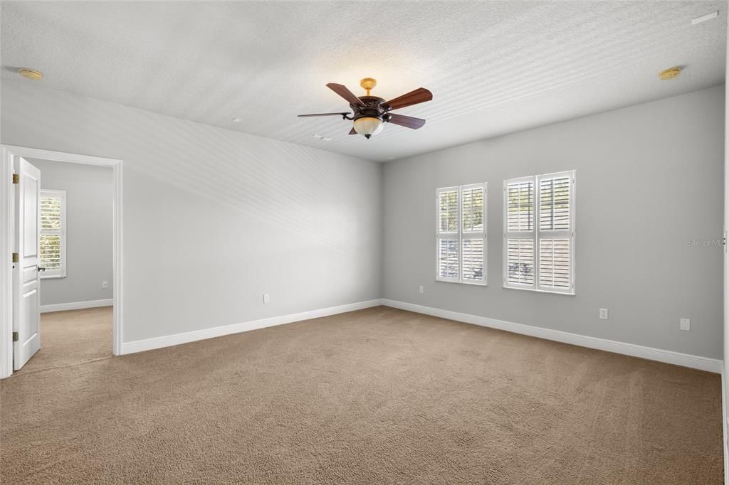 For Sale: $600,000 (4 beds, 3 baths, 2952 Square Feet)