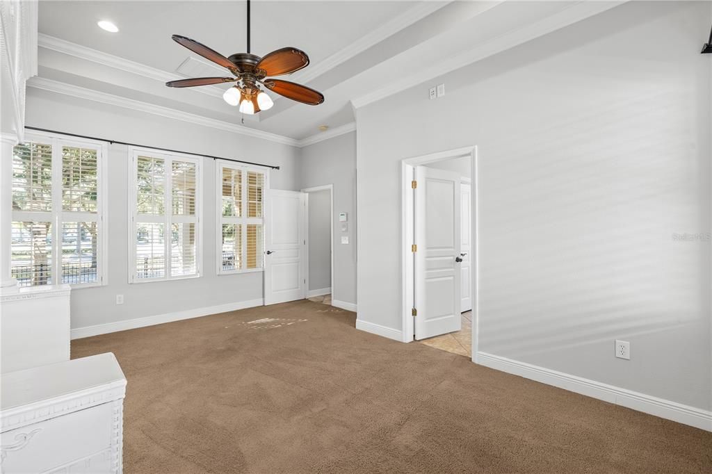 For Sale: $600,000 (4 beds, 3 baths, 2952 Square Feet)