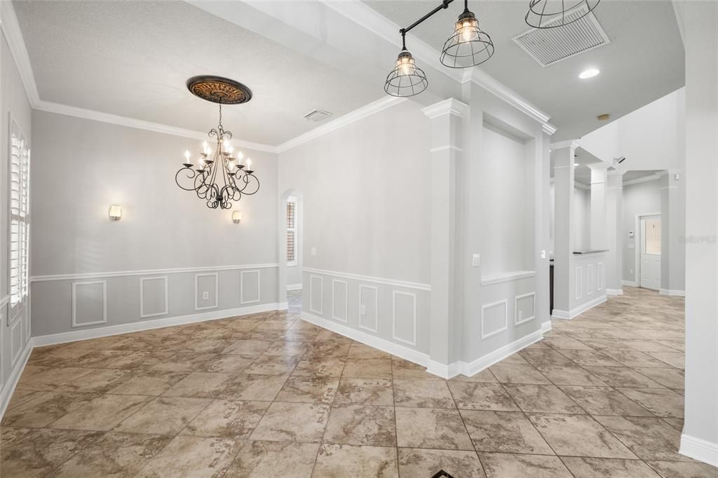 For Sale: $600,000 (4 beds, 3 baths, 2952 Square Feet)