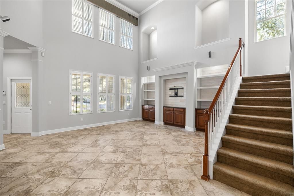 For Sale: $600,000 (4 beds, 3 baths, 2952 Square Feet)