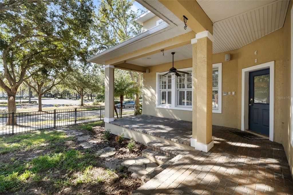 For Sale: $600,000 (4 beds, 3 baths, 2952 Square Feet)