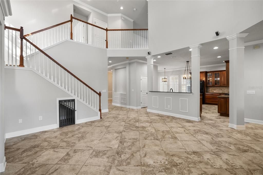 For Sale: $600,000 (4 beds, 3 baths, 2952 Square Feet)