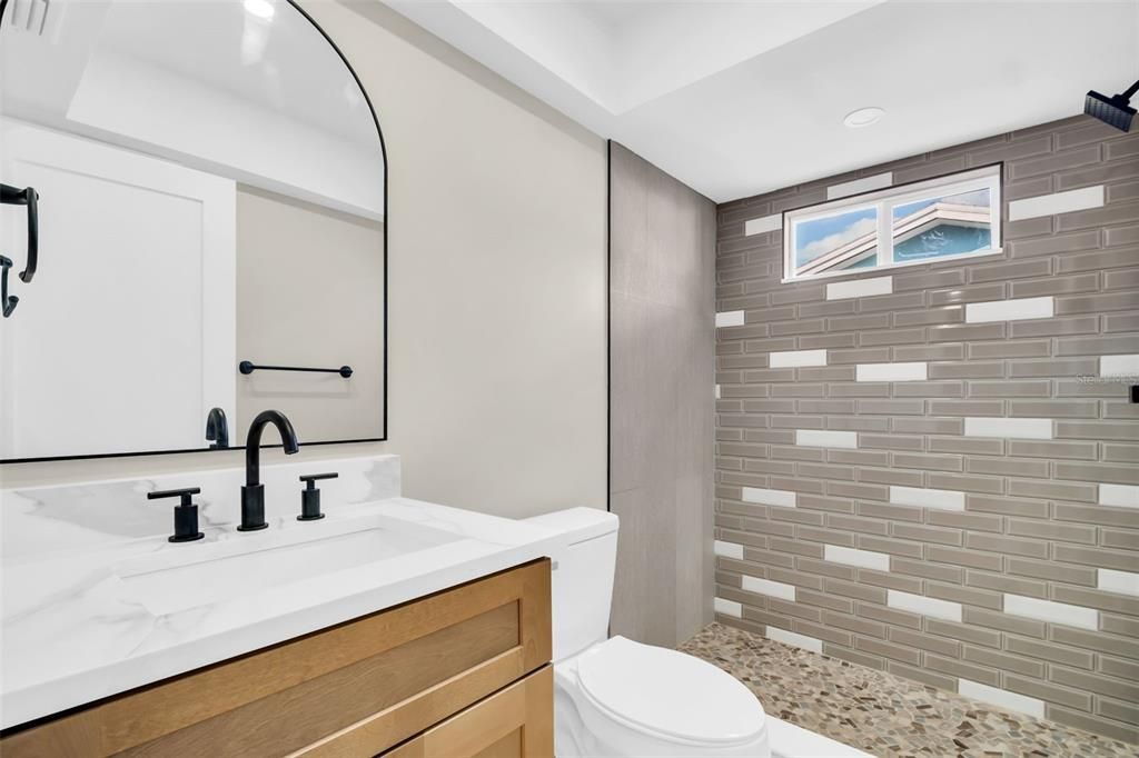 For Sale: $675,000 (4 beds, 2 baths, 1949 Square Feet)