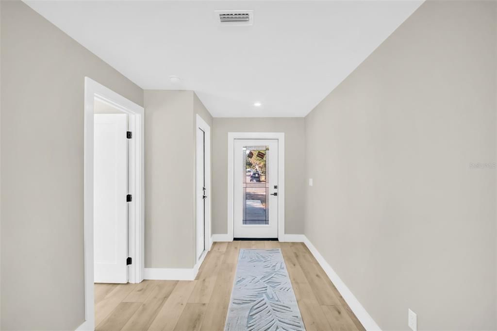 For Sale: $675,000 (4 beds, 2 baths, 1949 Square Feet)