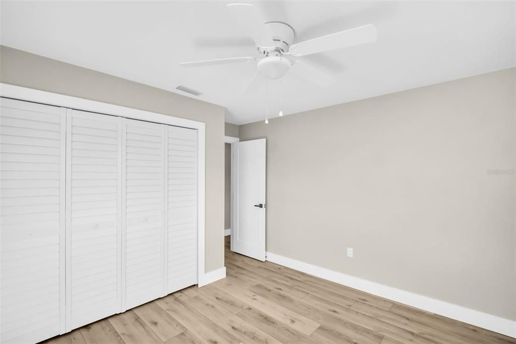 For Sale: $675,000 (4 beds, 2 baths, 1949 Square Feet)