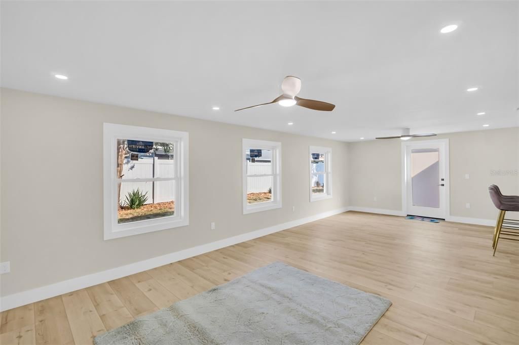 For Sale: $675,000 (4 beds, 2 baths, 1949 Square Feet)