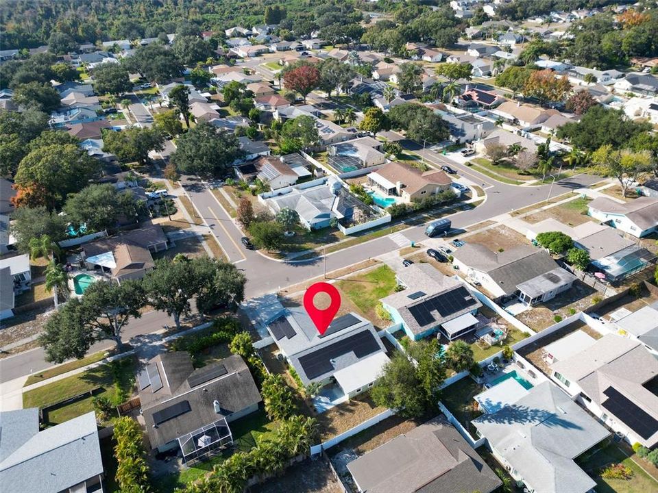 For Sale: $675,000 (4 beds, 2 baths, 1949 Square Feet)