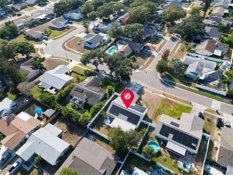 For Sale: $675,000 (4 beds, 2 baths, 1949 Square Feet)