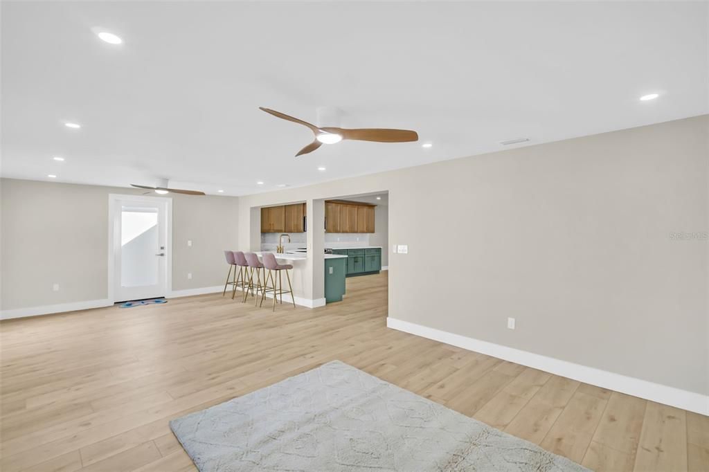 For Sale: $675,000 (4 beds, 2 baths, 1949 Square Feet)