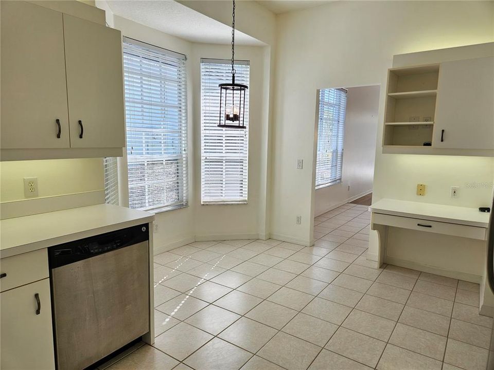 出租: $2,400 (3 贝兹, 2 浴室, 1860 平方英尺)