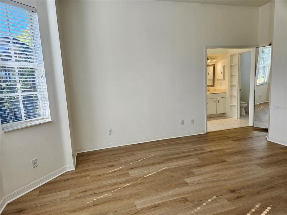 出租: $2,400 (3 贝兹, 2 浴室, 1860 平方英尺)