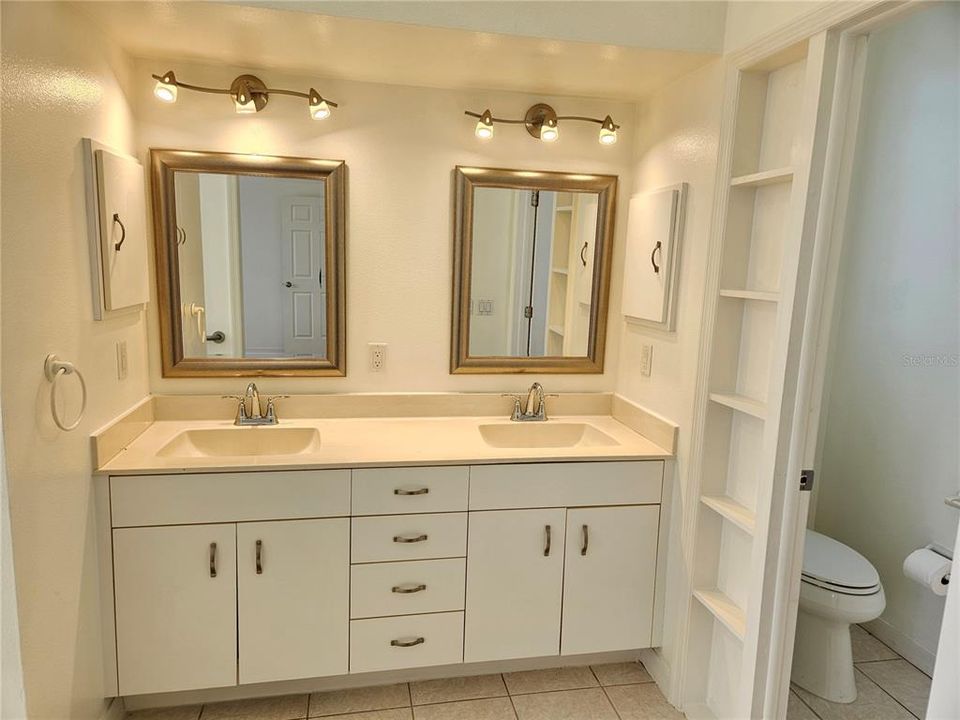 出租: $2,400 (3 贝兹, 2 浴室, 1860 平方英尺)