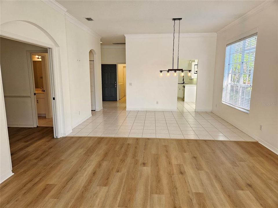 出租: $2,400 (3 贝兹, 2 浴室, 1860 平方英尺)