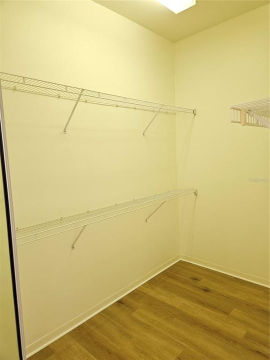 出租: $2,400 (3 贝兹, 2 浴室, 1860 平方英尺)