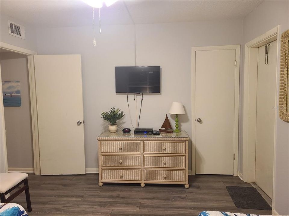 En Renta: $2,975 (2 camas, 2 baños, 1020 Pies cuadrados)