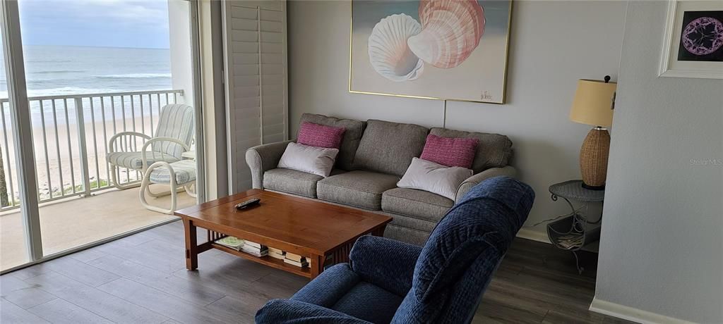 En Renta: $2,975 (2 camas, 2 baños, 1020 Pies cuadrados)