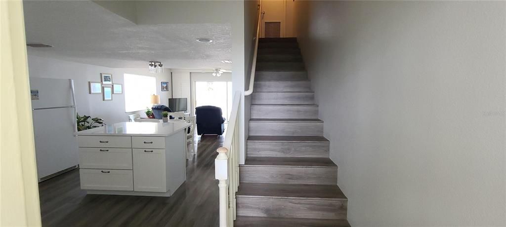 En Renta: $2,975 (2 camas, 2 baños, 1020 Pies cuadrados)