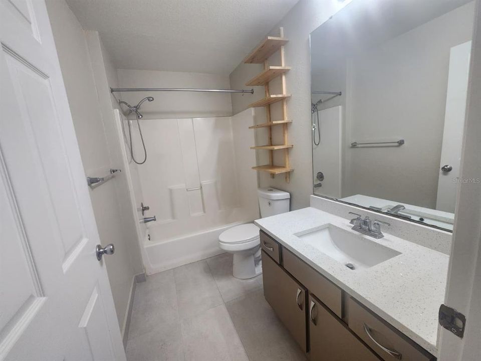 待售: $279,000 (3 贝兹, 2 浴室, 1232 平方英尺)