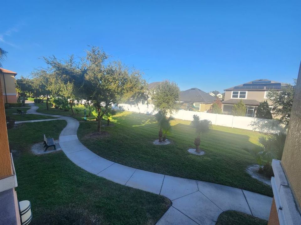 待售: $279,000 (3 贝兹, 2 浴室, 1232 平方英尺)