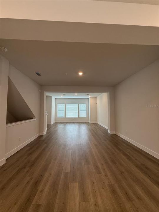 En Renta: $3,950 (3 camas, 3 baños, 1952 Pies cuadrados)