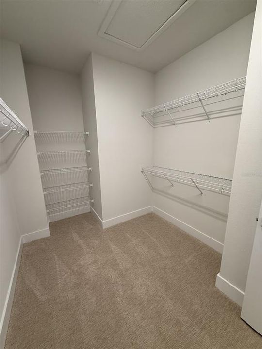 En Renta: $3,950 (3 camas, 3 baños, 1952 Pies cuadrados)