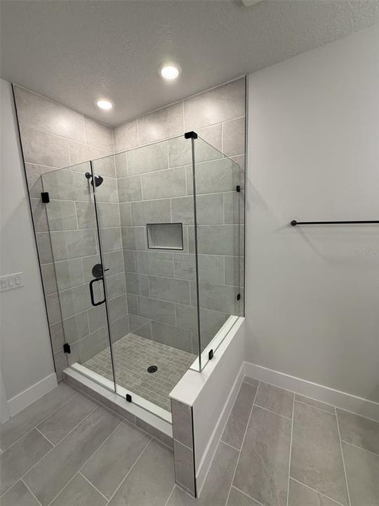 En Renta: $3,950 (3 camas, 3 baños, 1952 Pies cuadrados)