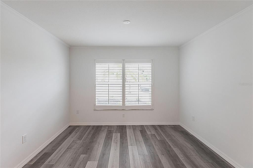 合同活跃: $2,200 (2 贝兹, 2 浴室, 1382 平方英尺)