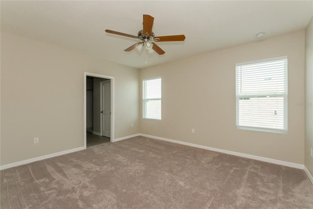 出租: $2,745 (4 贝兹, 2 浴室, 2328 平方英尺)