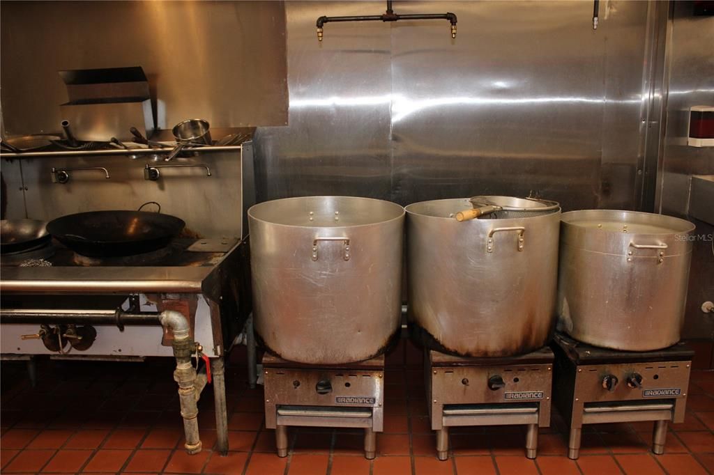 待售: $4,176,225 (0 贝兹, 0 浴室, 5796 平方英尺)